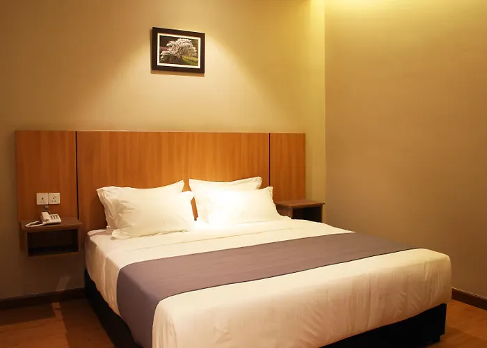 Ahyu Hotel